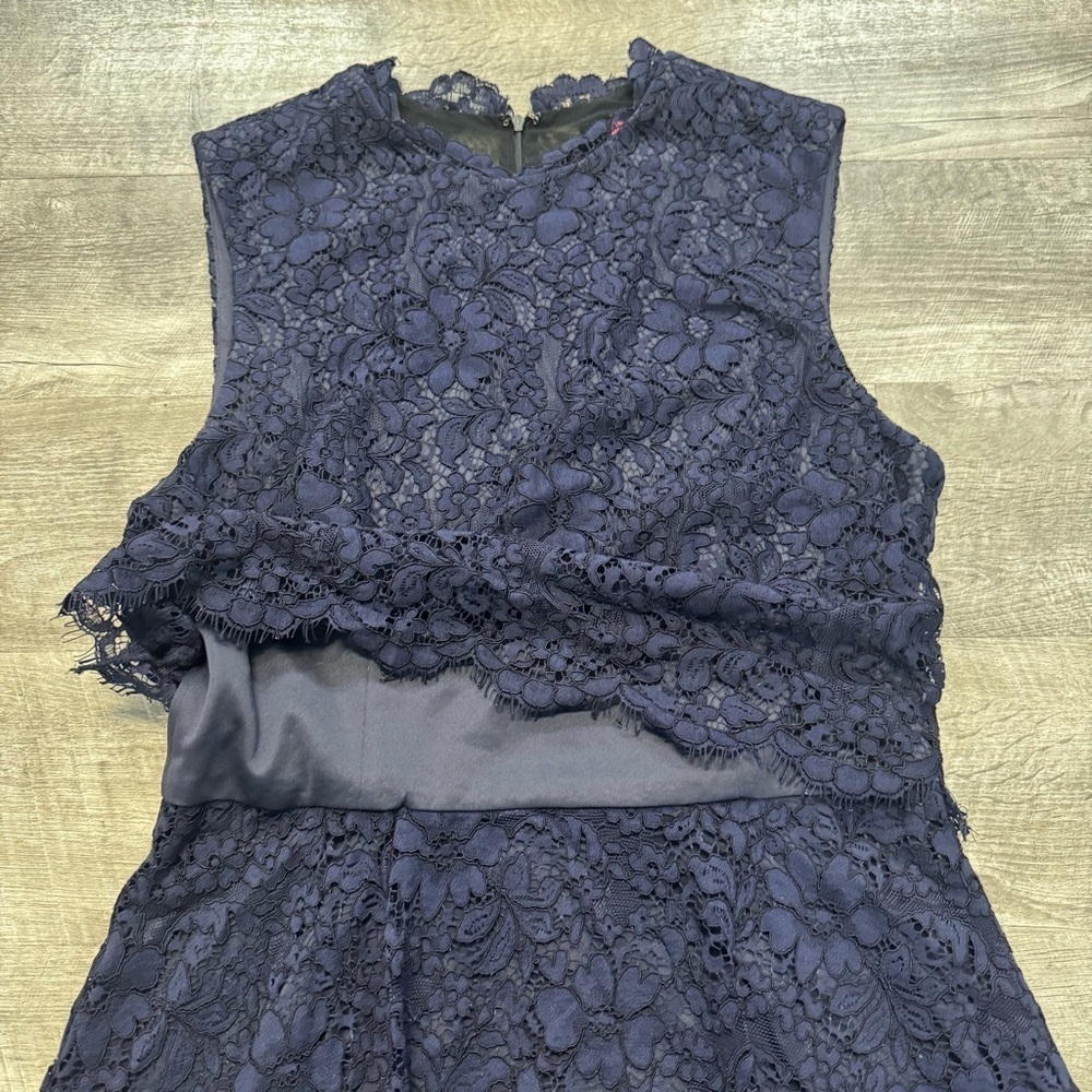 Betsy Johnson Navy Blue Lace Knee Length Dress Sz. 14 Small Mesh Back Lined - Picture 5 of 8